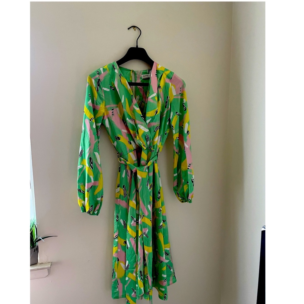 Satin Midi